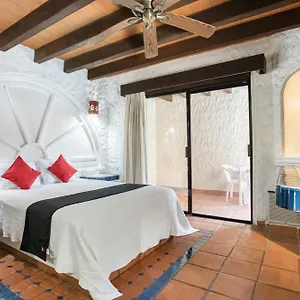 Hotel Capital O Mimi Del Mar
